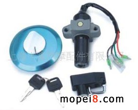 ���AĦ��܇���i