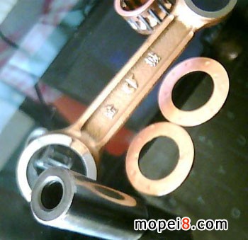 �������100朗U����,AX100�B�U����