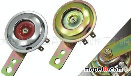 ����(y��ng)��(y��u)�|(zh��)Ħ��܇(ch��)늄�(d��ng)܇(ch��)��ˮС�F����