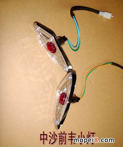 ����Ħ��܇��ɳǰСβ�� ����