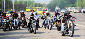 �ؑcĦ�Ѿە�-800CC��1800CC������Ħ��܇