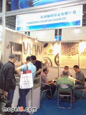 順?lè)彐湗I(yè)摩托車鏈條參展111屆廣交會(huì)