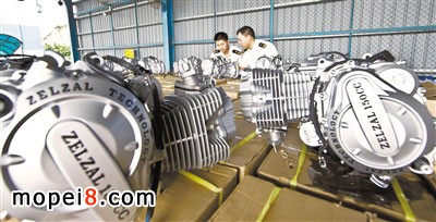 540套侵權摩托車發動機及配件出口被查扣