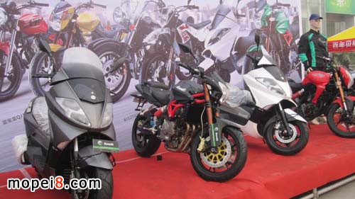 ؐ�{���߶˴���Ħ��܇