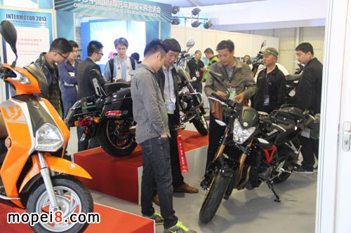 ؐ�{��Ħ��܇�F(xi��n)��2013�Ї����HĦ��܇�����ُǢՄ��