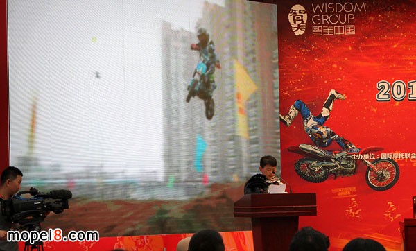 �Ї�С�w�b���ˌ�����2013��ʽ�O��Ħ�����\ِ