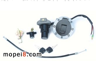 �������Ħ��܇���i ���R��Ħ��܇�i