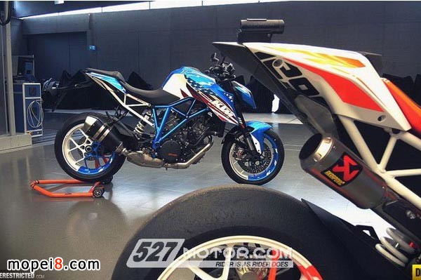 KTM 1290 Super Duke RĦ��܇�n��