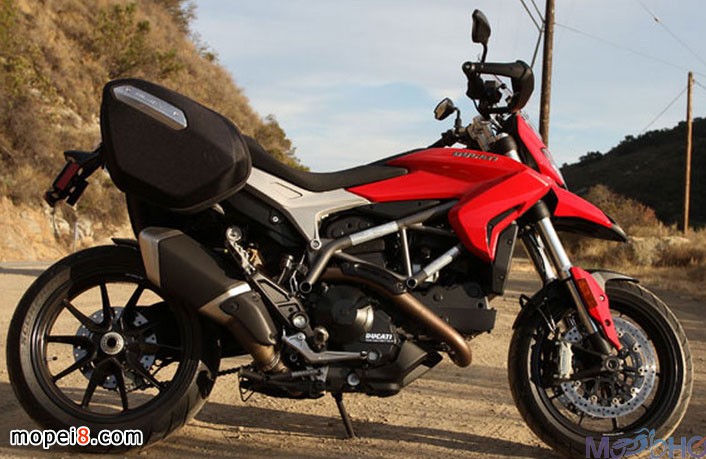 �ſ���Ħ��܇HyperstradaĦ��܇Hypermotard