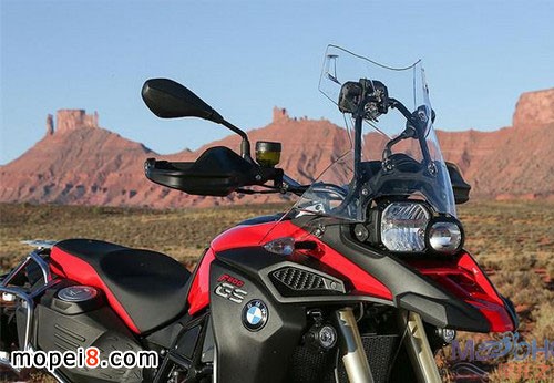 2014���RԽҰĦ��܇BMW F 800 GS���R̽�U��Ħ�ЈD