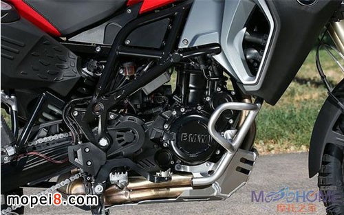 2014���RԽҰĦ��܇BMW F 800 GS���R̽�U��Ħ�ЈD