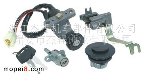 ����С�������i ���R��Ħ��܇���i