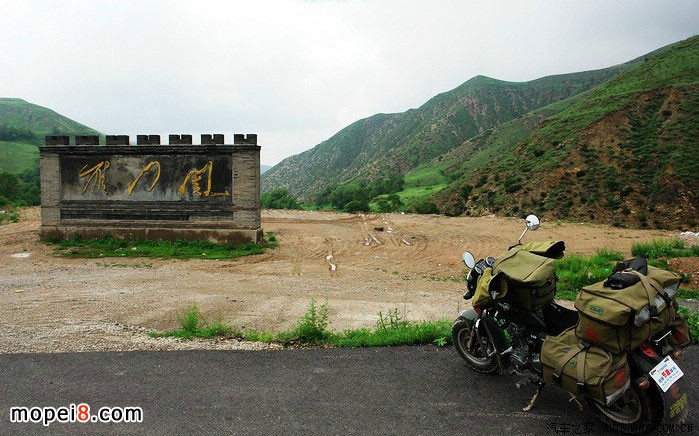 �y�MINIĦ��܇YG150-22Ħ��һ·��