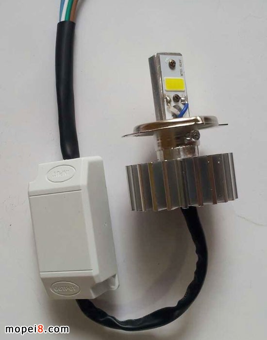 ��������bĦ��܇LED��� ͨ����LED����h�����