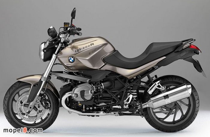 ���RR1200RĦ��܇���b��Tracker