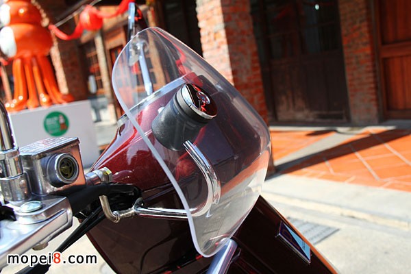 ������ȁ���VespaĦ��܇�L�R