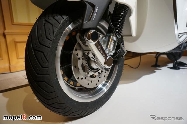 比亞喬日本發(fā)售新一代限量版摩托車Vespa946