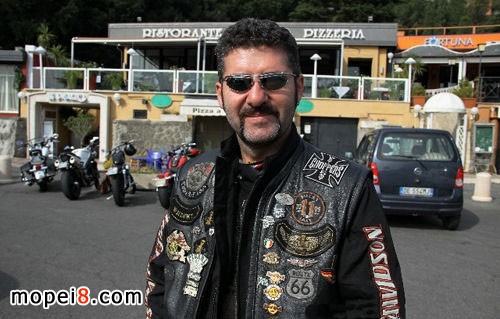 �W����Ħ��܇�Ԃ��ľ�ٵ�