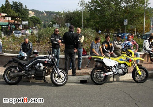 �W����Ħ��܇�Ԃ��ľ�ٵ�