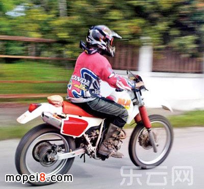 ̩�����p�˺�ϲ�g���b�Լ��Đ�܇