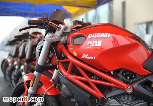 2013�ſ����{�WԺ�ڱ���վ��ʽ����