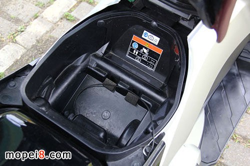 �S�������Honda Integra����Ħ��܇