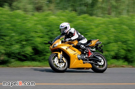 07Triumph Daytona675Ħ��܇