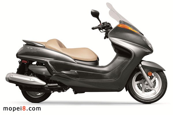 2013Majesty 400���������R��Ħ��܇