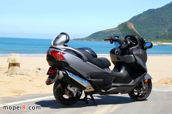 Suzuki Burgman650Executive�ľĦ��܇