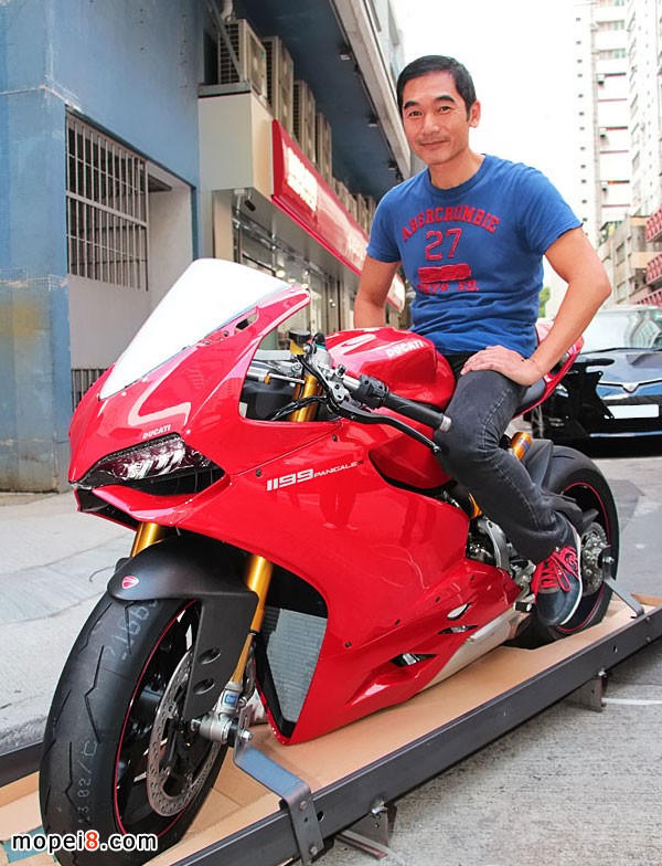 方中信DUCATI Panigale1199S ABS開箱記