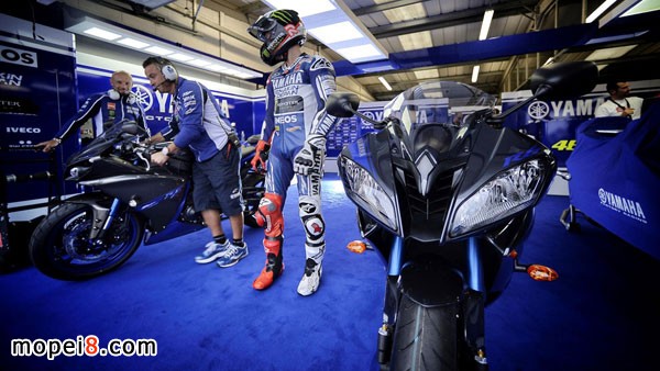 2014YZF-R6�W�ް�ِ܇�{���R��Ħ��܇