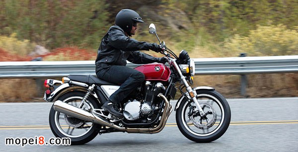 ��я�(f��)��Ħ��܇Honda CB1100