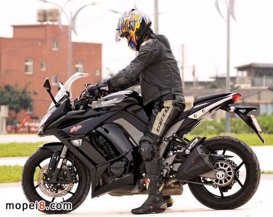 Kawasaki Ninja1000Ħ��܇ԇ�{