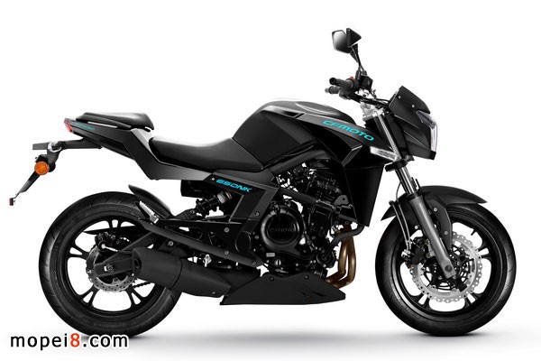 2014款春風摩托車650NK