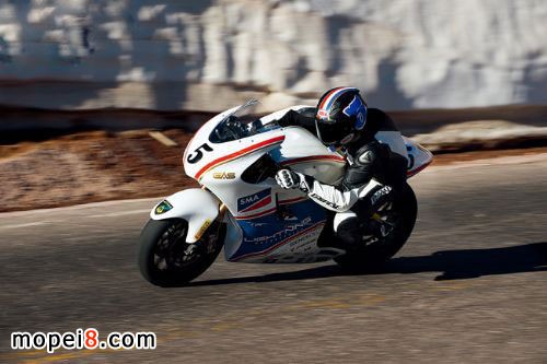 Lightning�������Ħ��܇