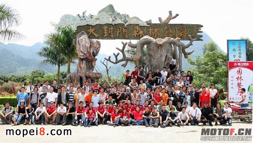 �X���{����BJ300GS�F��Ħ�з��ھŌÐ������W���