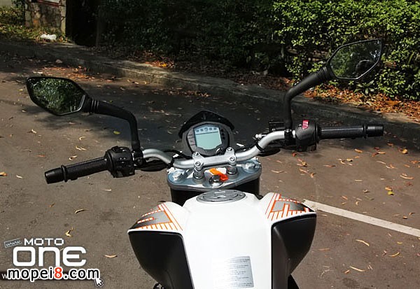 Ħ��܇ԇ�{2014KTM DUKE390