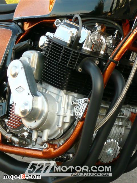 ���b����b�Cе��������Ħ��܇�l(f��)�әC