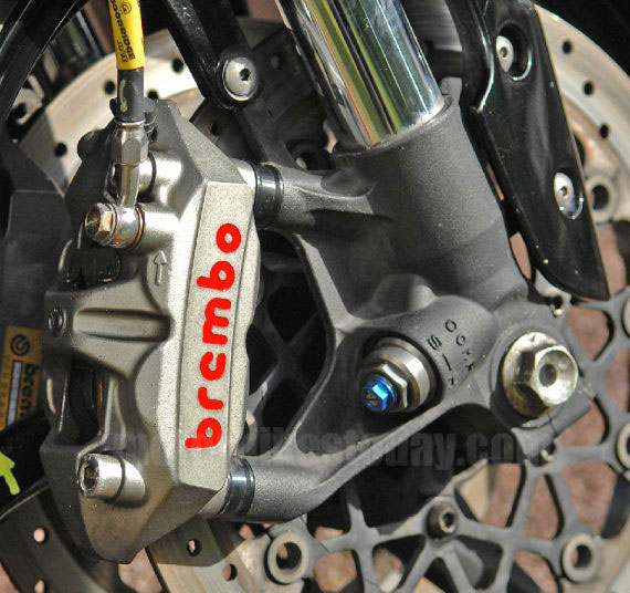 �O(sh��)��Ħ��܇�Ғ�Ľ�(j��ng)�(y��n) �����{(di��o)��(ji��)