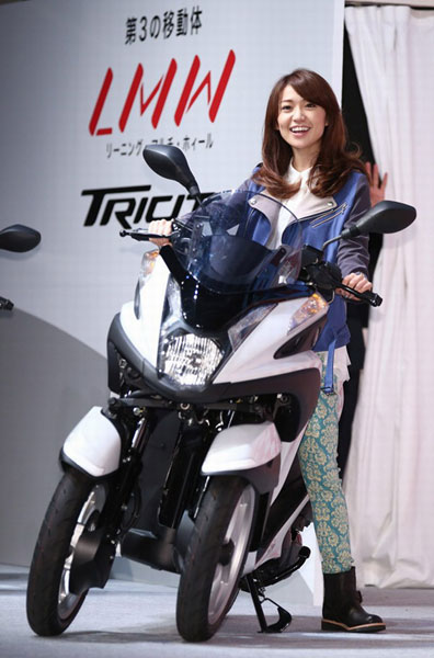 日本藝人大島優子為這款新車做代言