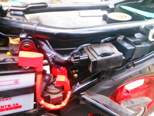 摩托車gps防盜器