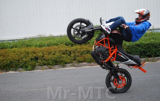 ����Ħ��܇�ؼ�܇��&mdash;����