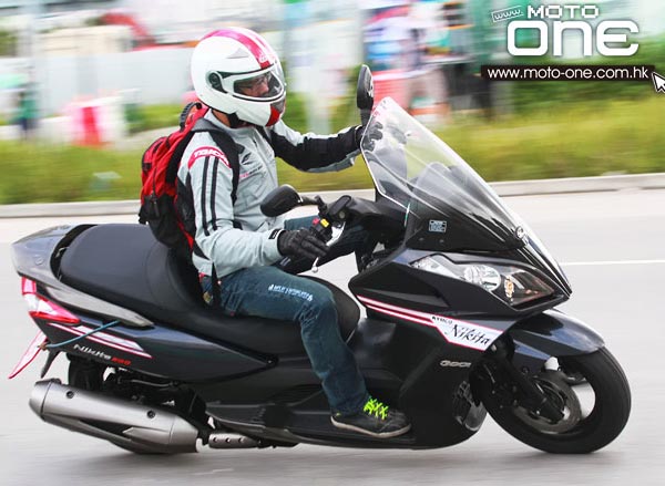 KYMCO摩托車Nikita300-Downtown300i臺灣版