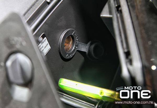 KYMCO摩托車Nikita300-Downtown300i臺灣版