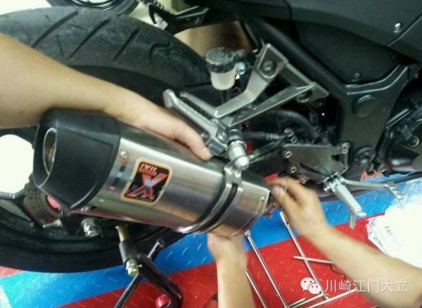 �\Մ����Ħ��܇kawasaki 250ccϵ�и��b