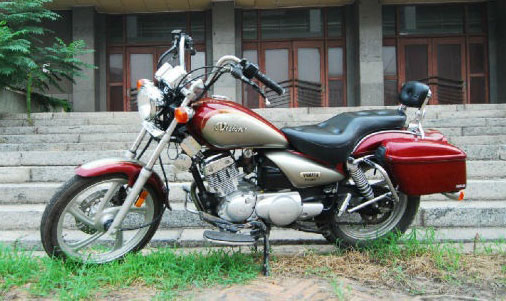 2000款雅馬哈ZY125