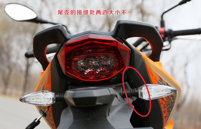 ؐ�{��Benelli �{����BJ300GSĦ���u�y