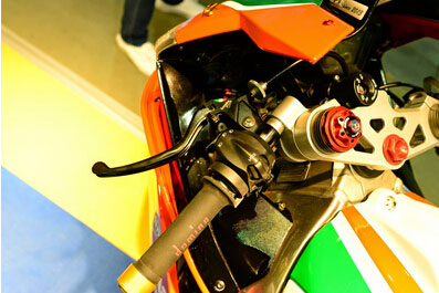 �����������ҳ���Aprilia RSV4