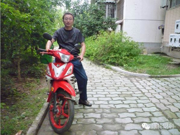 建設K8彎梁摩托車 JS110-5賽車版使用體會