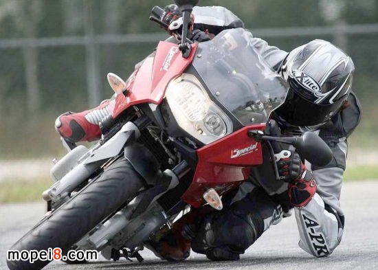 �{�Ħ��܇ĥϥ�^��